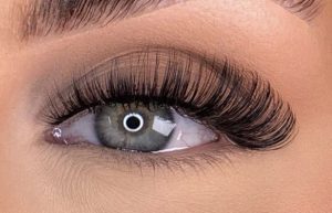 eyelash extension